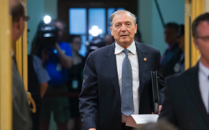 Senators criticize makeup of comms acts review expert panel