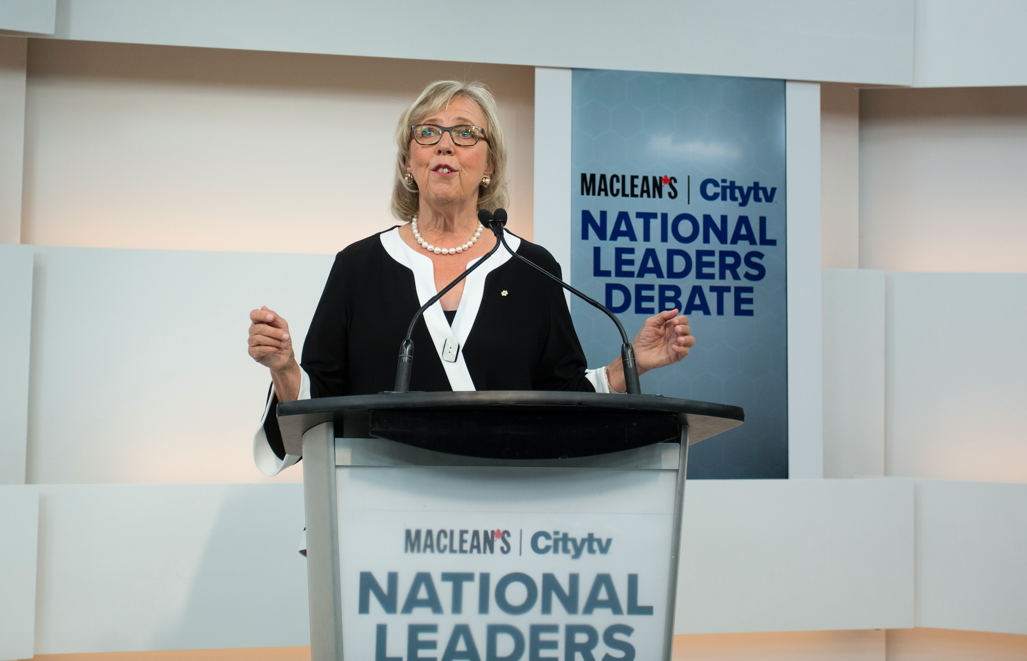 Green Party platform: no anonymous social media, 5G rollout on hold