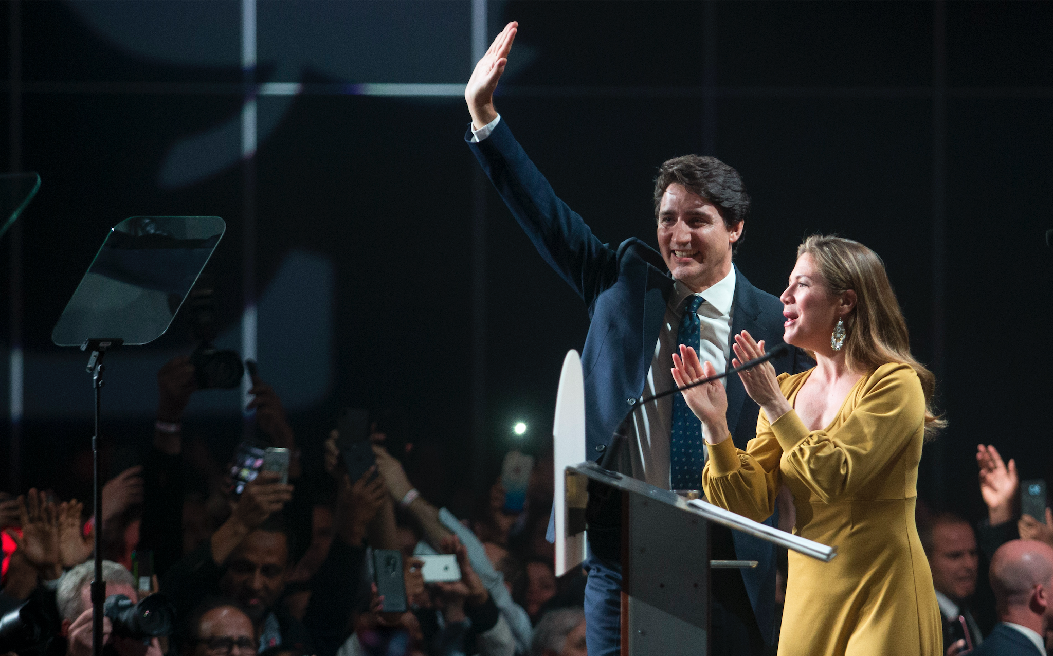 New public safety minister, wireless prices on agenda in Liberal minority