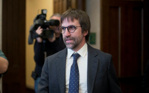 Gov’t to introduce web giant, CanCon, news legislation in fall: Guilbeault