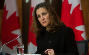 Fall economic statement directs CRTC investigation of international roaming