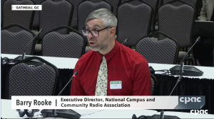 Community radio calls for new funding at CRTC