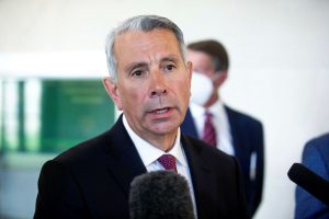 Staffieri applauds CRTC move to “level the playing field” in Ontario and Quebec; reports quarterly loss 