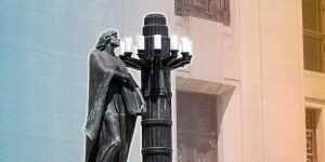 Supreme Court rules CRTC cannot grant telcos access to public property to install wireless equipment
