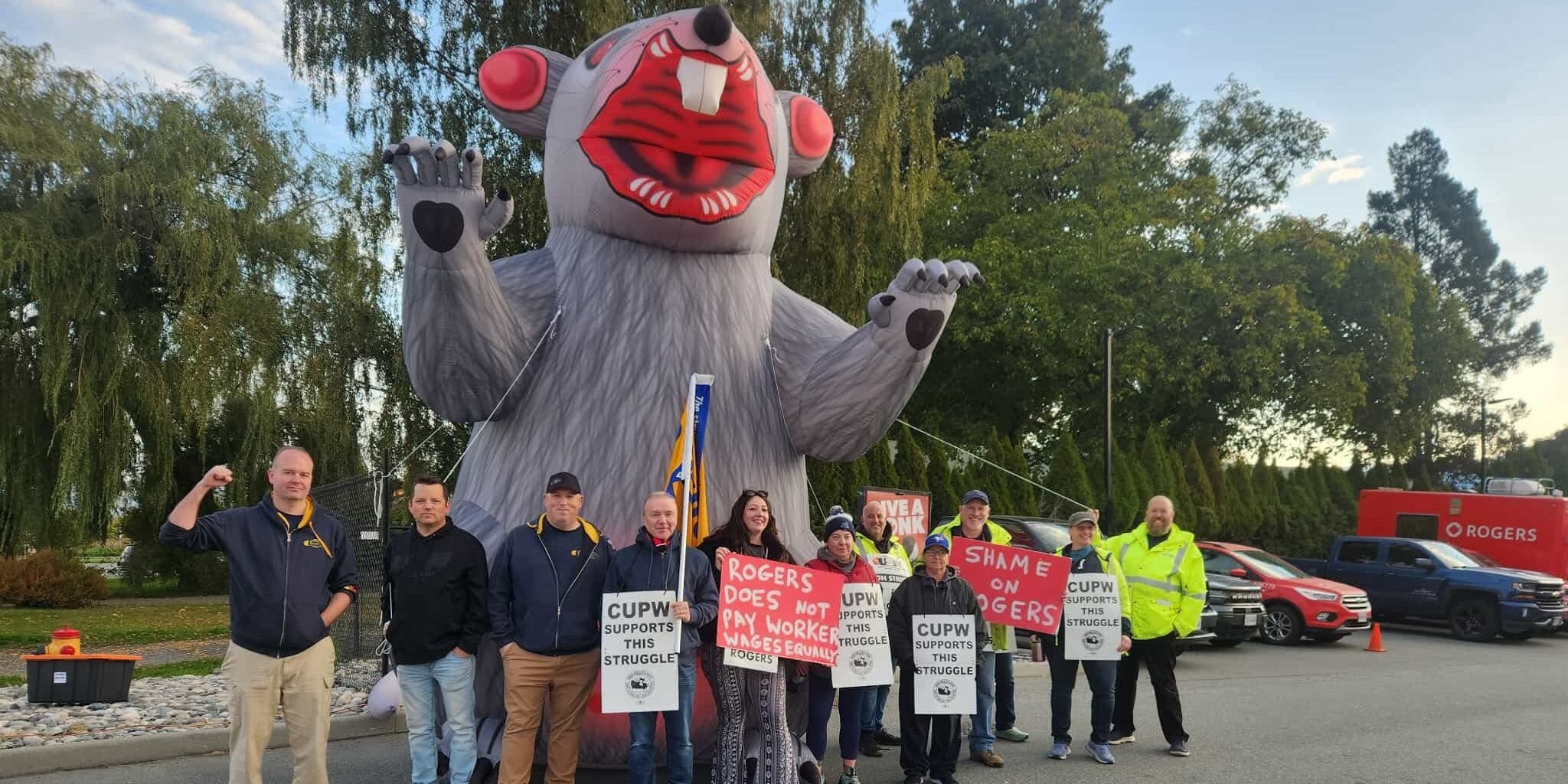 Steelworkers end strike in Abbotsford against Rogers Steelworkers end strike in Abbotsford against Rogers