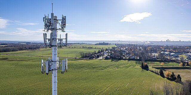 B.C. wireless startup alleges Telus blocking launch of MVNO service
