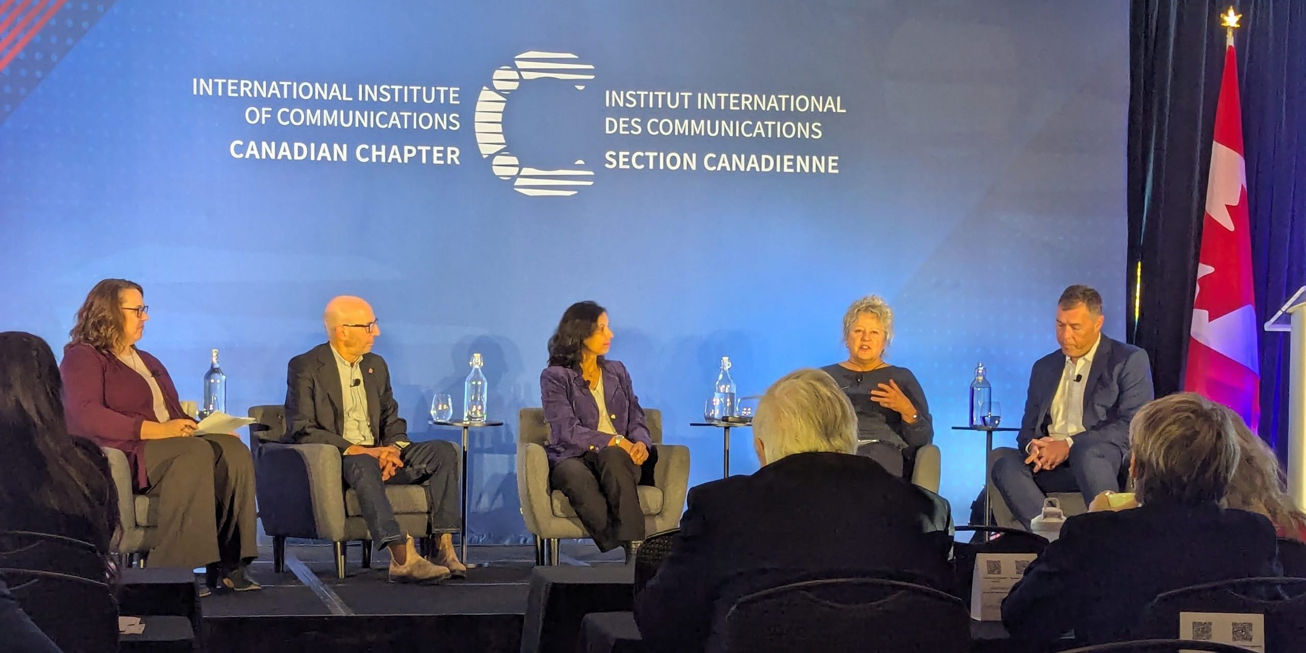 AI plays both hero and villain in Canadian newsrooms, conference hears